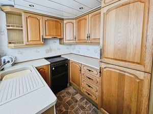 Photo 7- click for photo gallery